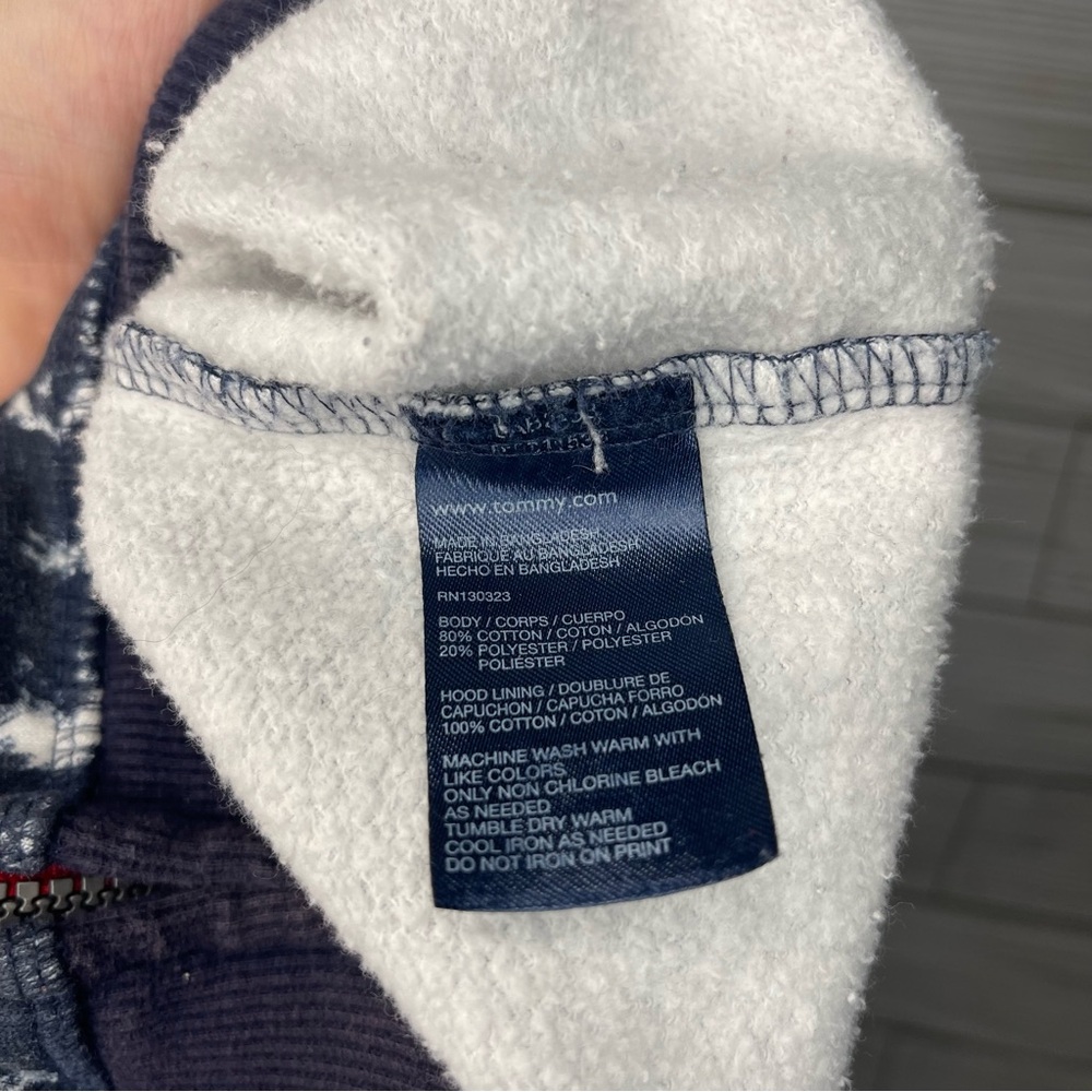 Boys’ Tommy Hilfiger Tie Dye Zip Up Hoodie - Picture 6 of 6